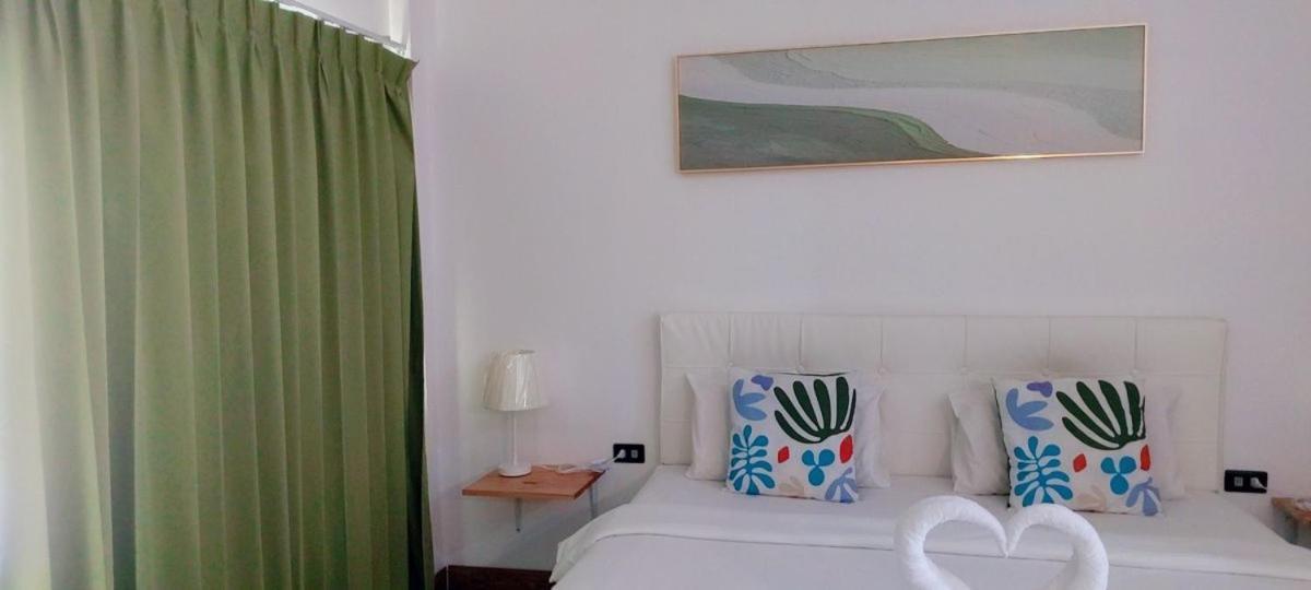Ainny Residence Patong Værelse billede